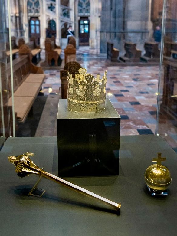 Pohřební insignie POII.